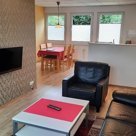Komfortable In Seeholz Mit Eigener Terrasse