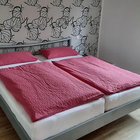 Apartment Komfortable In Seeholz Mit Eigener Terrasse *